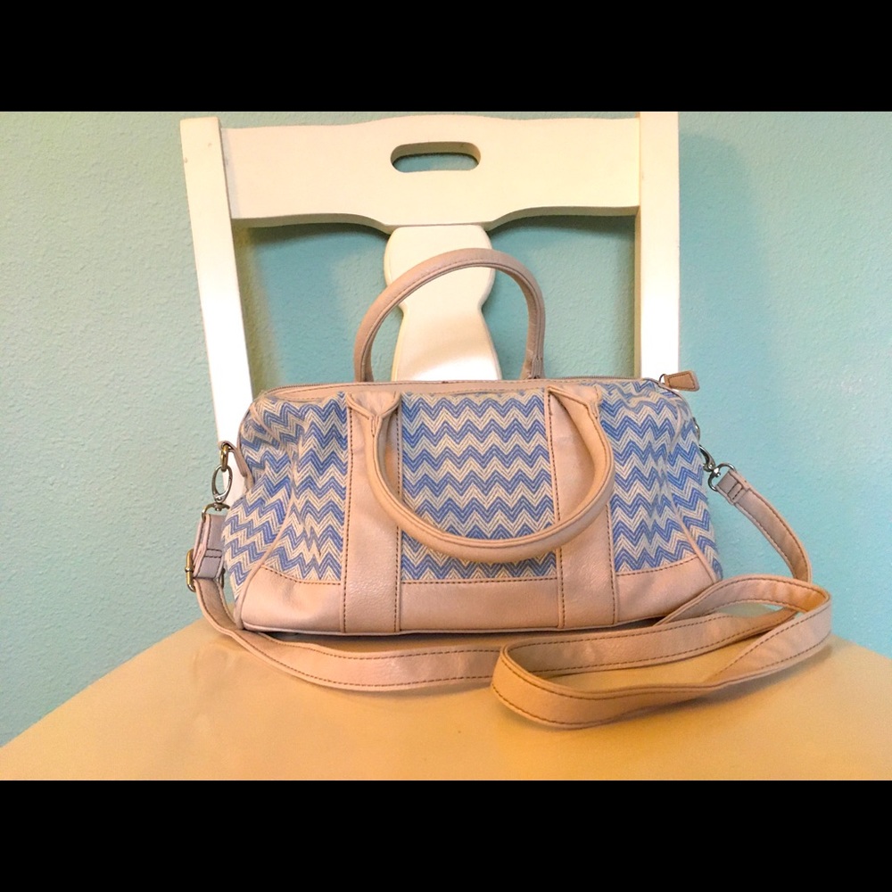 Summer convertible handbag 💙🤎